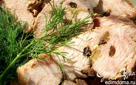 Рецепт Свинина запеченная с черносливом и чесноком