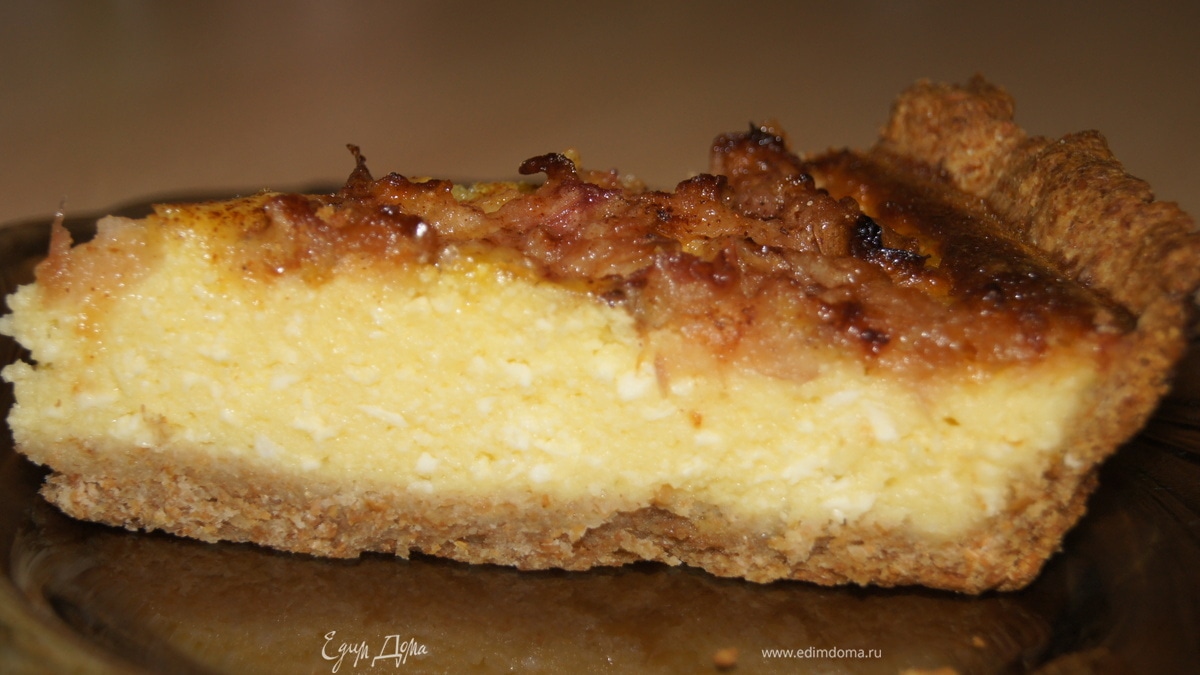 Ароматный сырник с яблоками