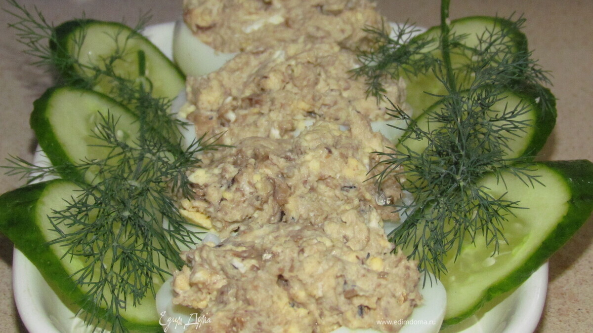 Вариант фаршированных яиц