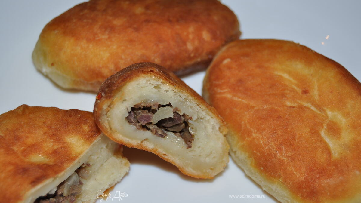Пирожки с мясом