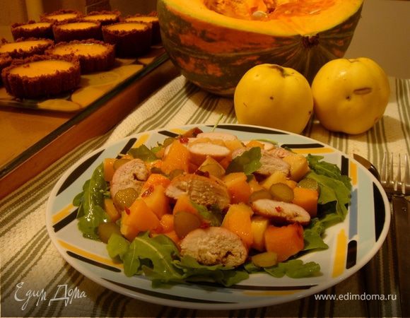 Тёплый осенний салат с курицей