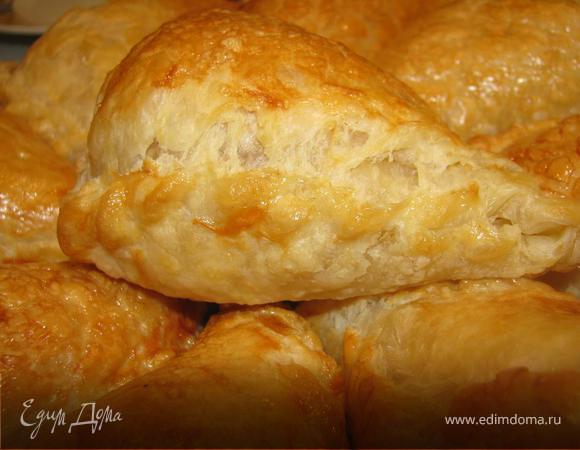 Слоечки с сыром и яйцом Слоечки с сыром и яйцом