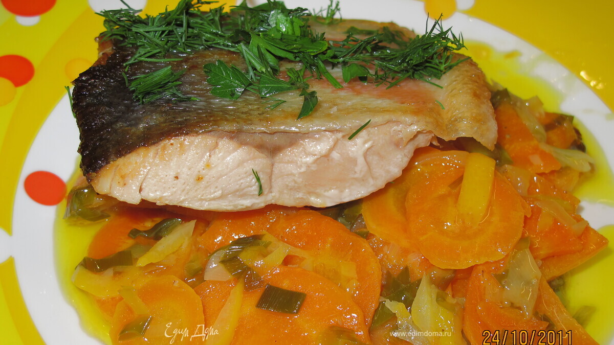 Рыба с гарниром по-французски