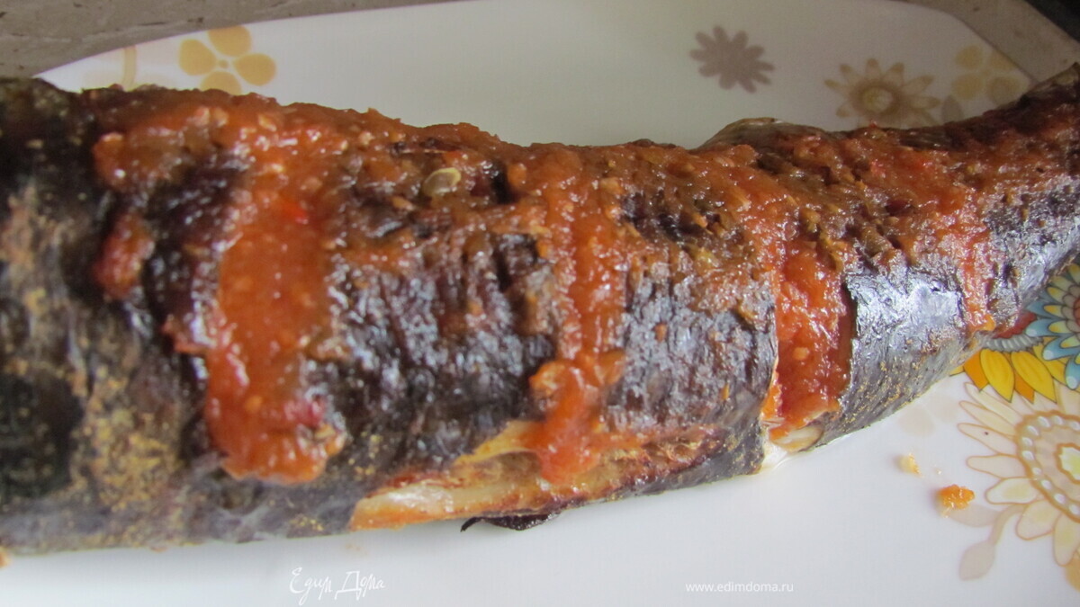 Амур с аджикой из кабачков