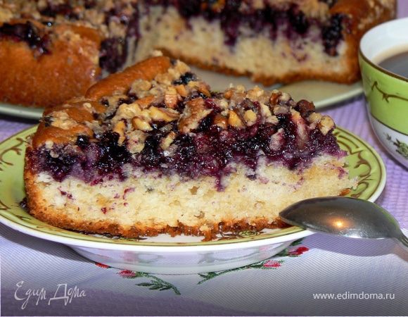 Пирог с ягодой и хрустящей крошкой Пирог с ягодой и хрустящей крошкой