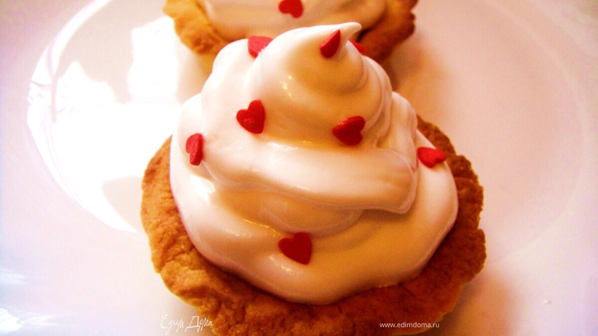 Корзиночки с белковым кремом "Вкус детства"