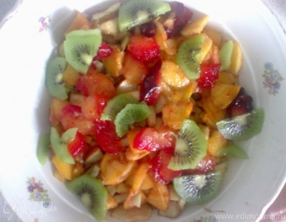 Фруктовый салат "Македония" Фруктовый салат "Македония"