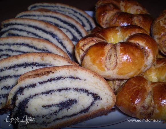 Маковый рулет и булочки с корицей Маковый рулет и булочки с корицей