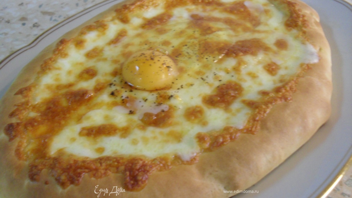 Хачапури по-аджарски