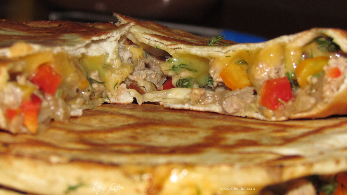 Кесадилья мясная