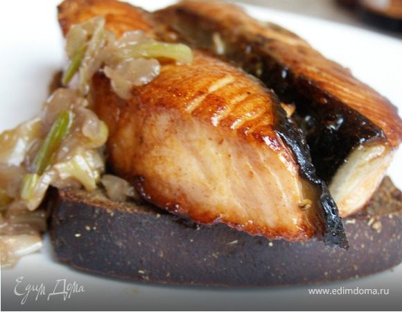 Семга "на пьедестале"