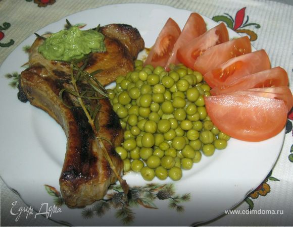 Жареная корейка на кости. Жареная корейка на кости.