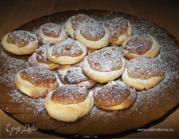 Песочное печенье с ореховой начинкой