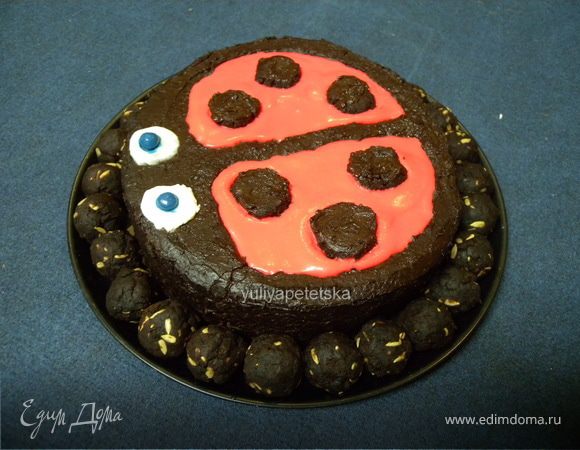  Торт "Божья коровка"