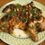 Цыпленок на гриле с острым соусом из чили, чеснока и петрушки