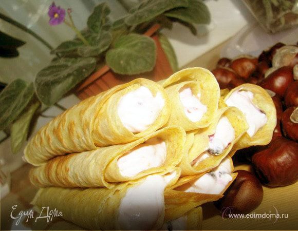 Блинчики "3 злака" с творожно-ягодным кремом Блинчики "3 злака" с творожно-ягодным кремом