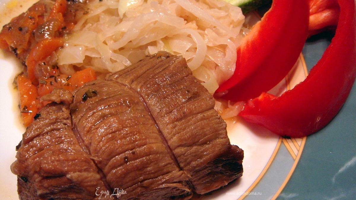 Говядина, тушенная с белым вином