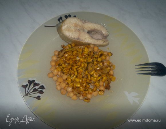 Форель с нутом и кукурузой Форель с нутом и кукурузой