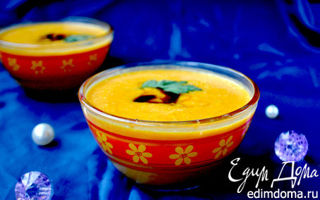 Рецепт Крем-суп из тыквы с карри и бальзамическим кремом