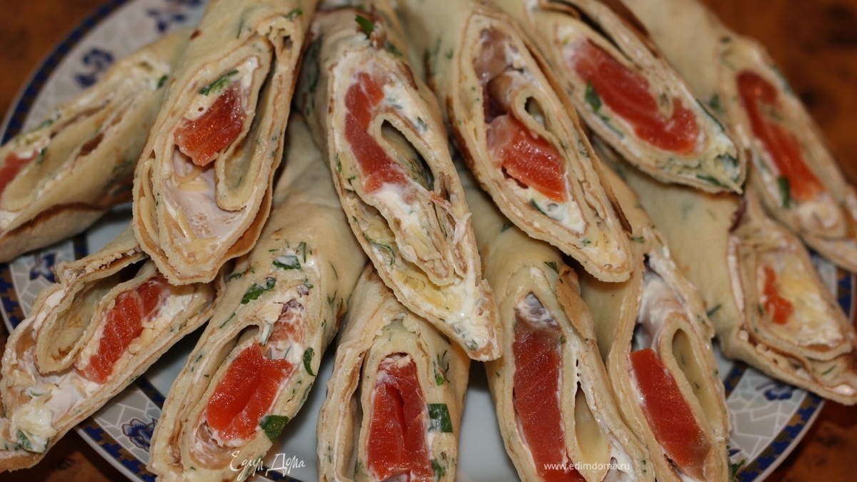 Блинчики с слабосоленой семгой (по рецепту Аллы)