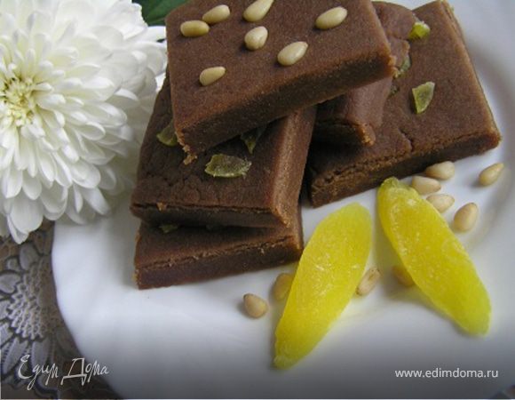 Шортбред с мятным шоколадом, папайей и кедровыми орешками Шортбред с мятным шоколадом, папайей и кедровыми орешками