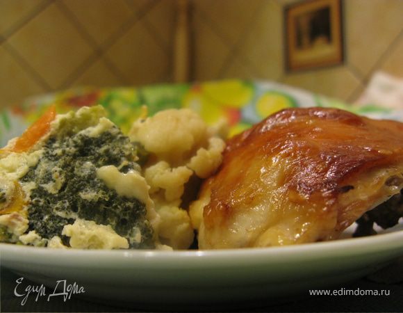 Куриные ножки на овощной подушечке Куриные ножки на овощной подушечке