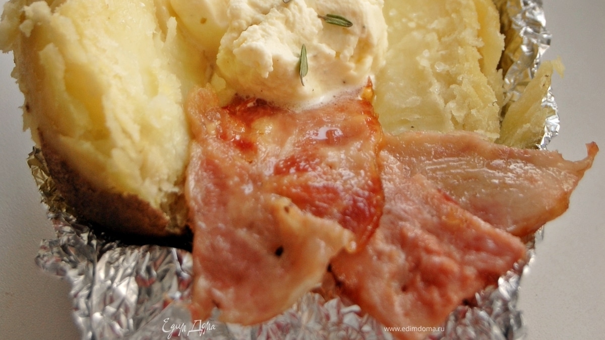 Печеный картофель с суфле из тимьяна