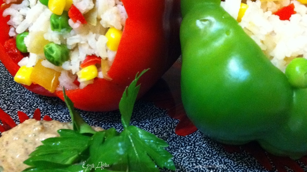 ГАВАЙСКОЕ НАСТРОЕНИЕ (перцы с начинкой в пароварке)