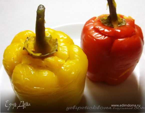 Перцы, фаршированные рисом, грибами и овощами Перцы, фаршированные рисом, грибами и овощами