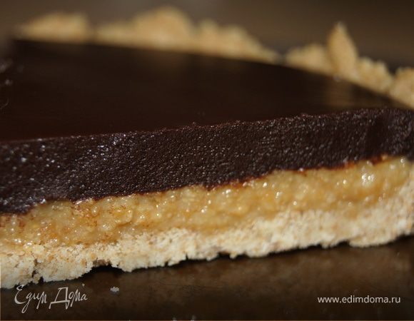 Миндально-шоколадный тарт Миндально-шоколадный тарт