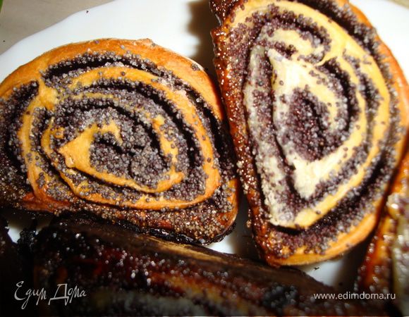 Булочки с маком