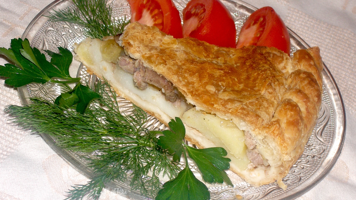 Пирог Крымско-татарский «Кубетэ»