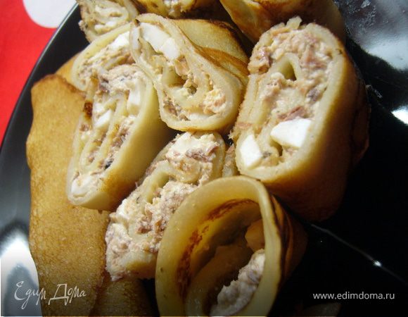 Новогодние блинчики с салатом Новогодние блинчики с салатом