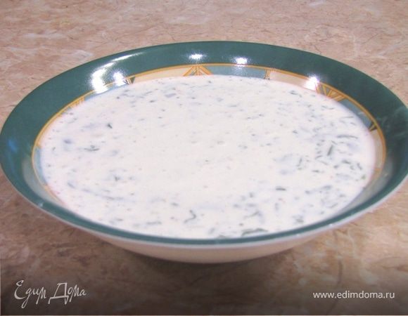 Чесночный соус со сметаной