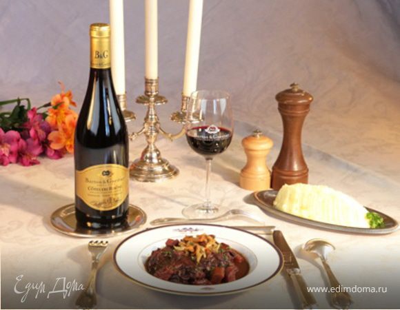 Петух в красном вине Божоле Петух в красном вине Божоле