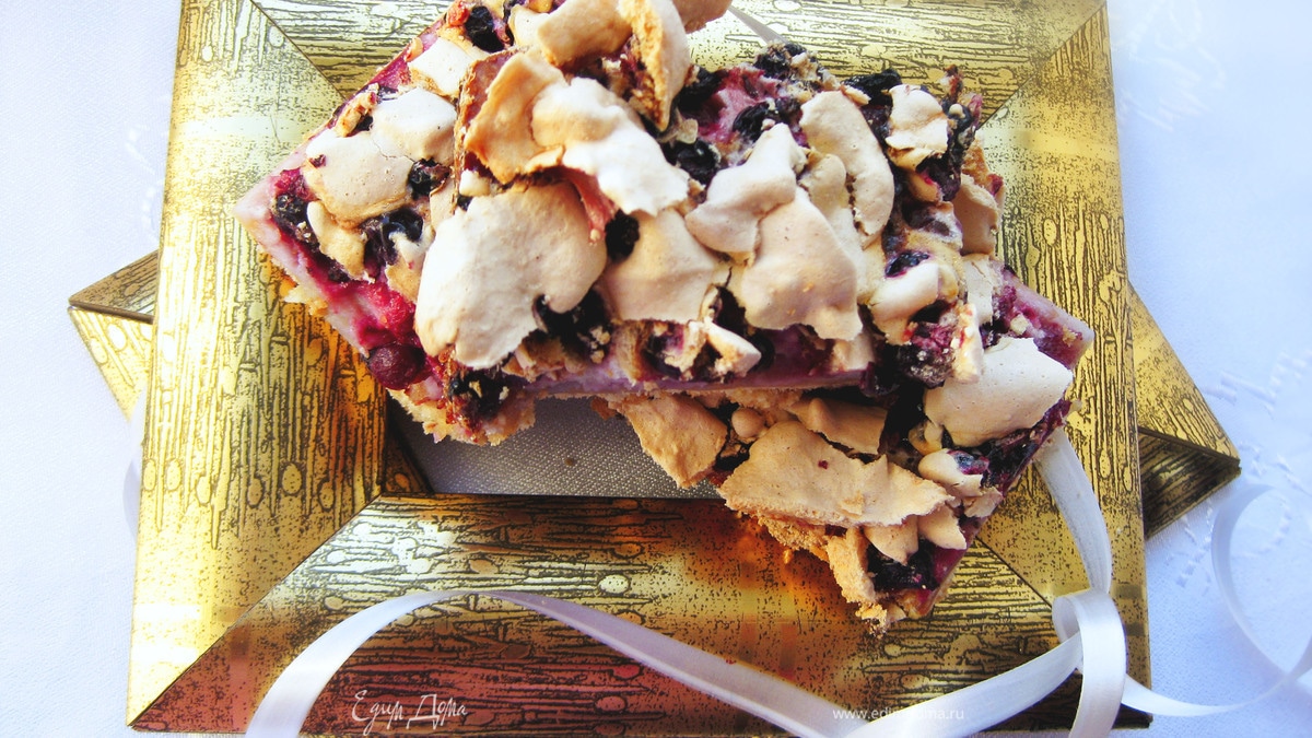 Tescoma. Пирог "Смородина в безе"