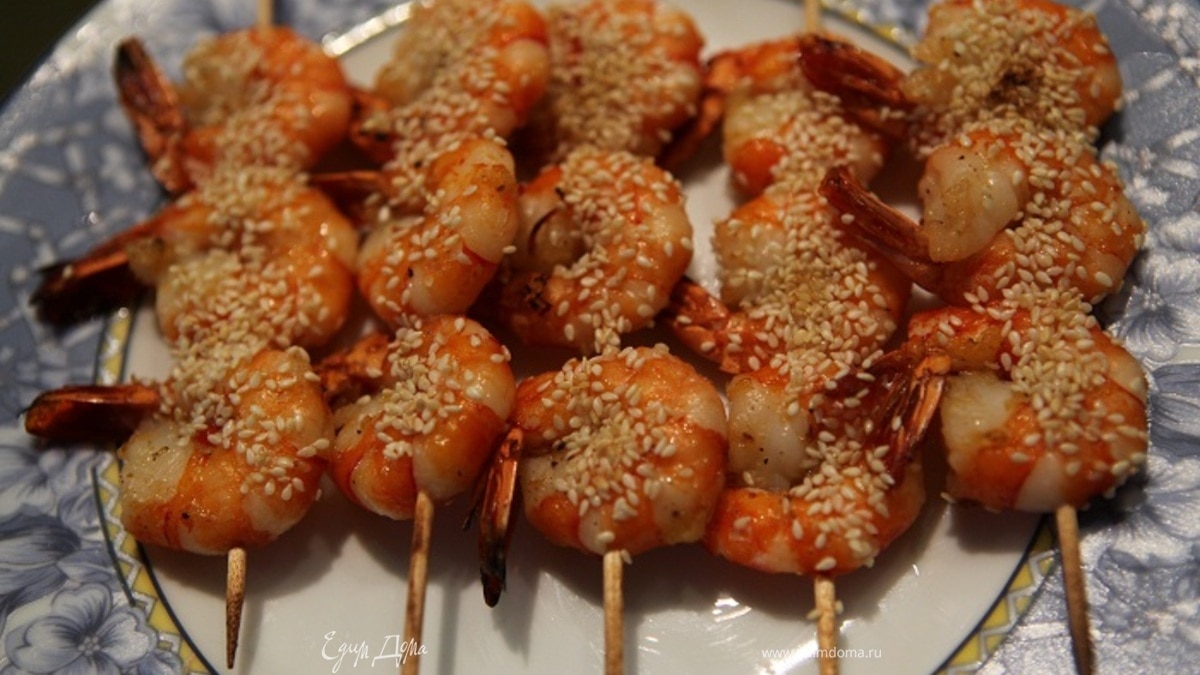 Креветки с имбирем и медом под грилем