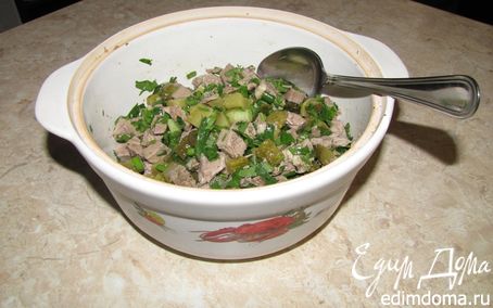 Рецепт Мясной салат с корнишонами