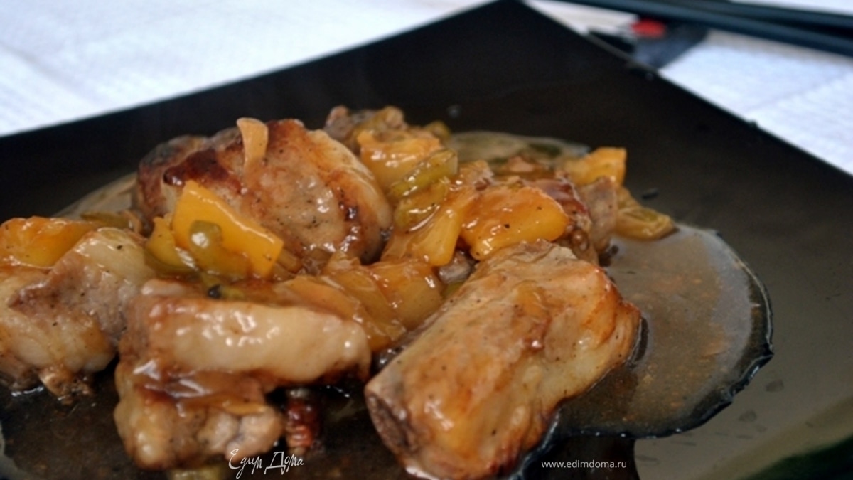 Кисло-сладкие свиные ребрышки по-китайски