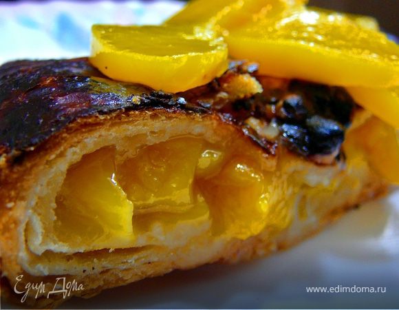 Штрудель с персиками