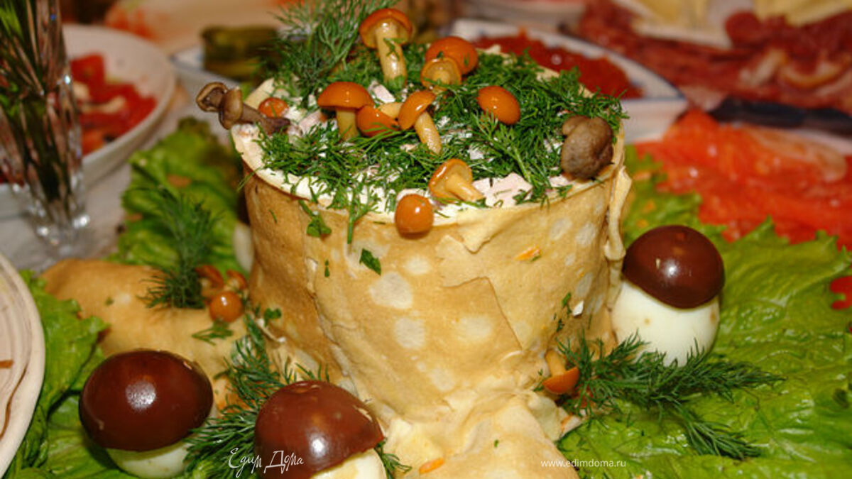 Салат -рулет пенёк.