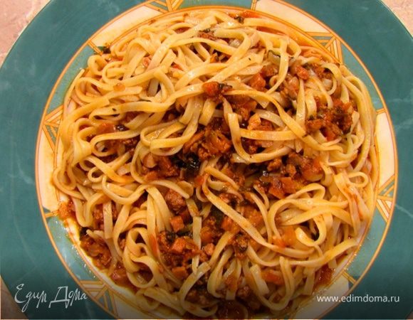 Тальятелле с соусом болоньезе - классический медленный вариант
