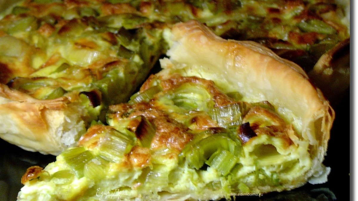 Пирог с луком-пореем