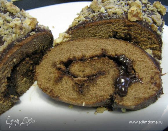 Шоколадно-ореховый рулет. Шоколадно-ореховый рулет.