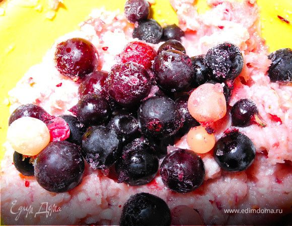 Приправа из хрена с клюквой и фейхоа