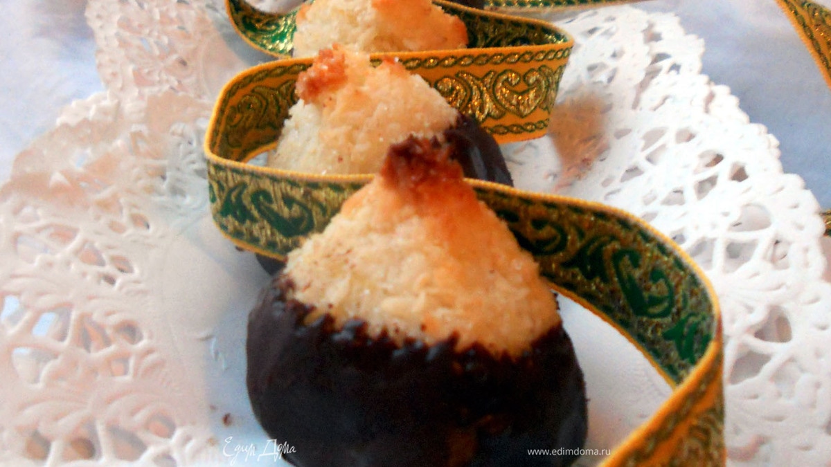 Tescoma. Кокосово-имбирные пирамидки