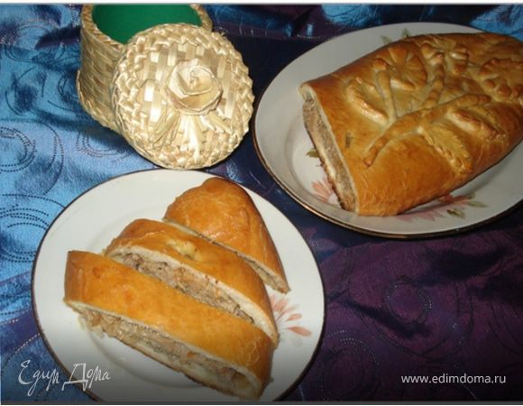 Кулебяка с квашеной капустой и мясом