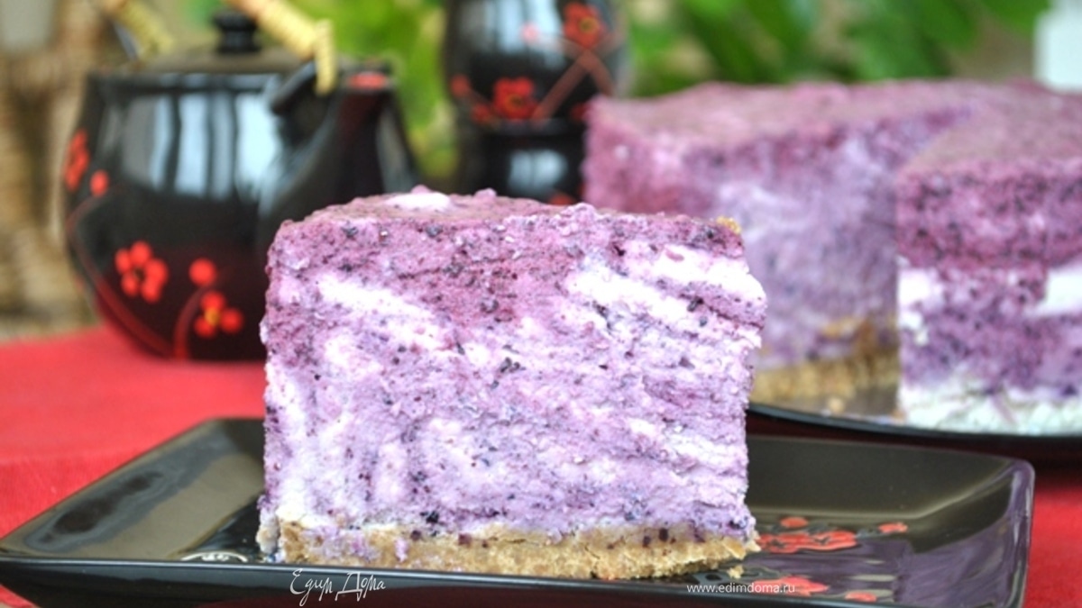 Творожно-черничный торт