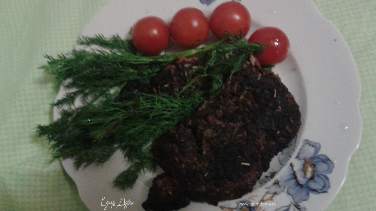 Отбивная из свинины в панировке с кофе и розмарином