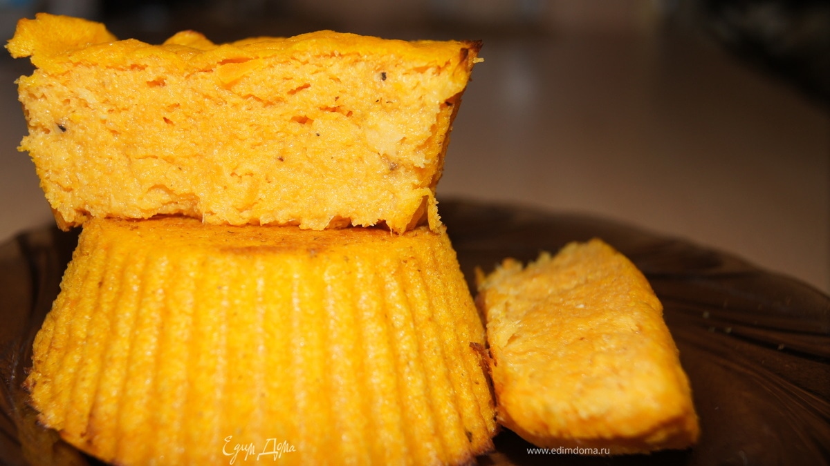 Кукурузные кексы с тыквой и имбирем